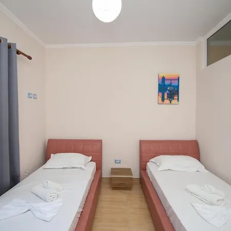 Vlora Holiday Apartments *