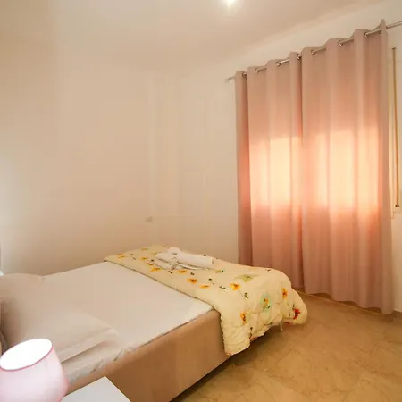 Vlora Holiday Apartments