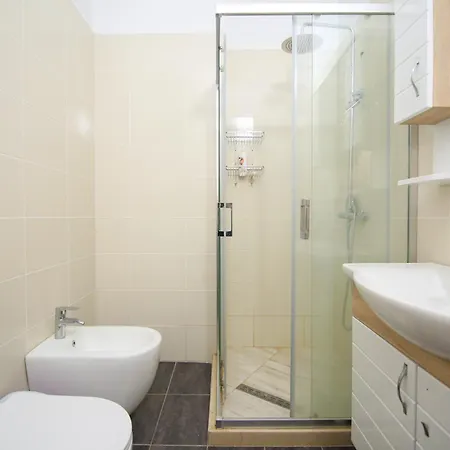 Vlora Holiday Apartments *