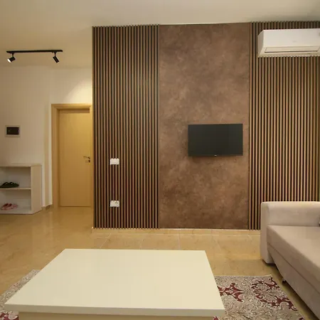 Vlora Holiday Apartments *