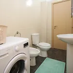 Vlora Holiday Apartments * Влёра