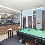 Vlora Holiday Apartments *